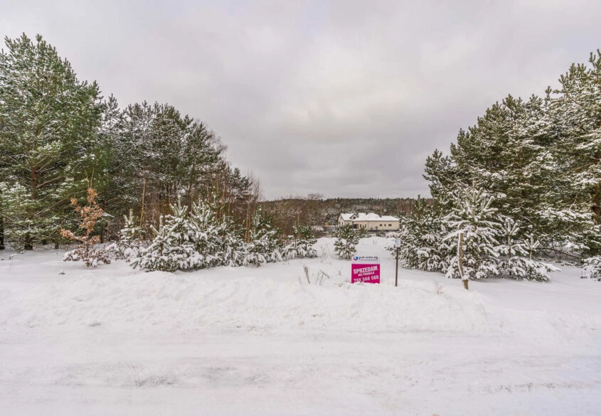PROSTOKĄTNA | UZBROJONA  | OBJĘTA MPZP