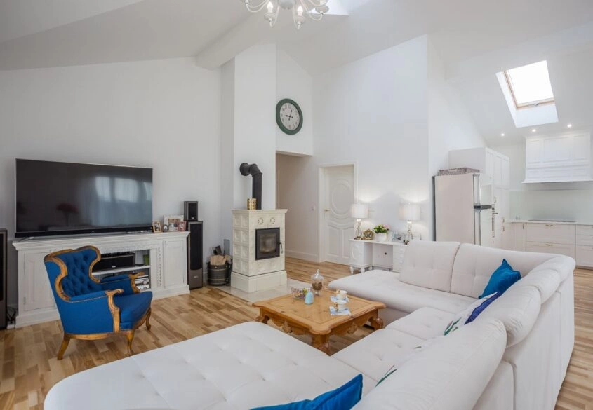 Piękny, parterowy dom w Różynach.