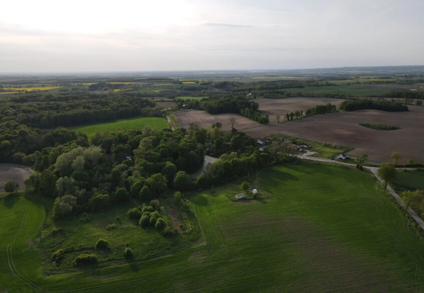 Świetna działka inwestycyjna przy kanale Elbląskim