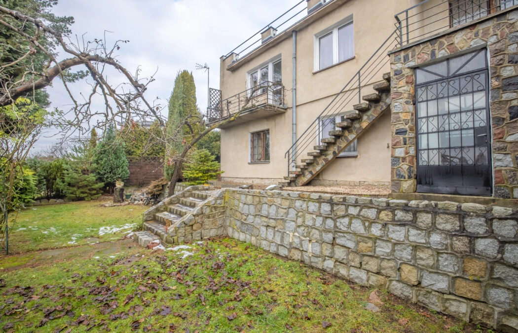 DOM W REDŁOWIE Z WIDOKIEM NA ZATOKĘ GDAŃSKĄ !