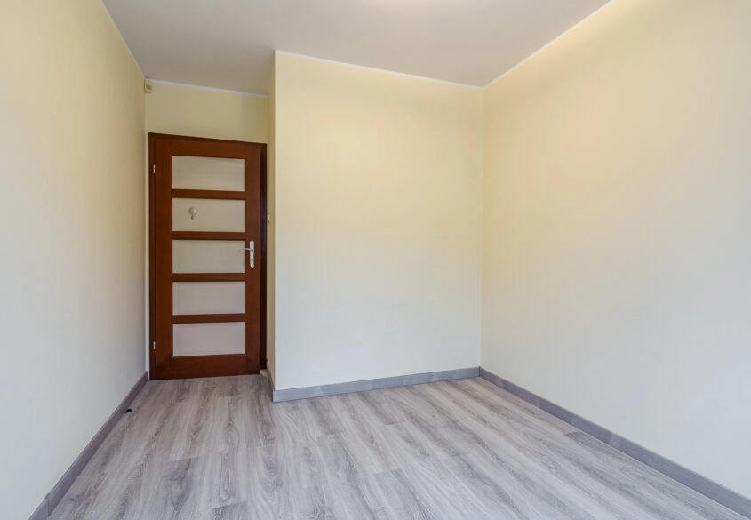 3 pokoje Gdańsk Kiełpinek, duża piwnica