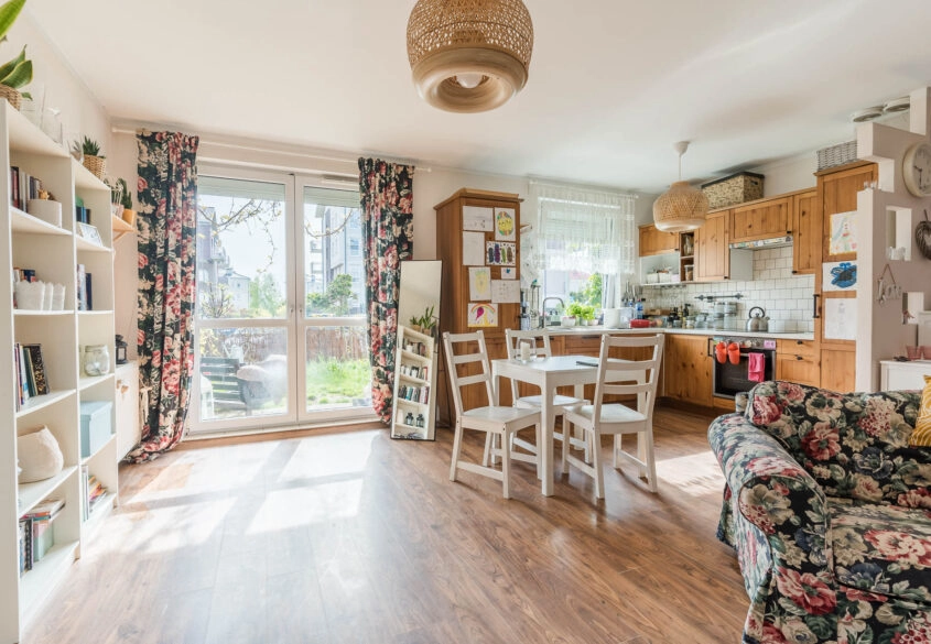 Przytulne mieszkanie 50 m2 z wyjściem na ogród!