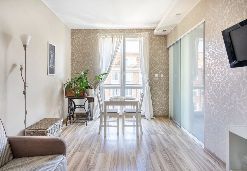 2 oddzielne pokoje z balkonem w centrum Gdańska