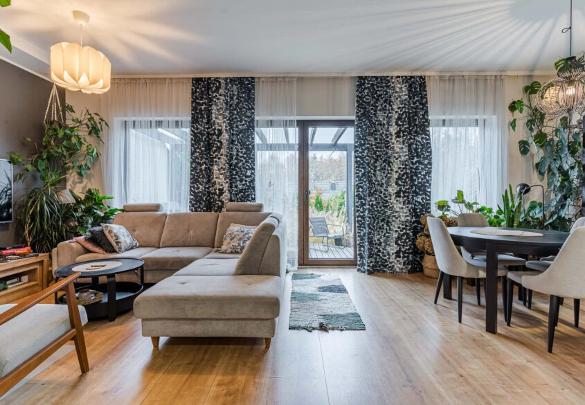 Wygodny dom w otoczeniu lasu