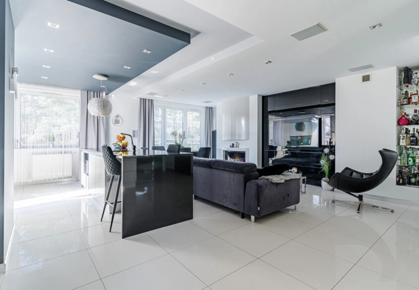 3 pokoje, 2 tarasy, 3 miejsca post., 2 piwnice!