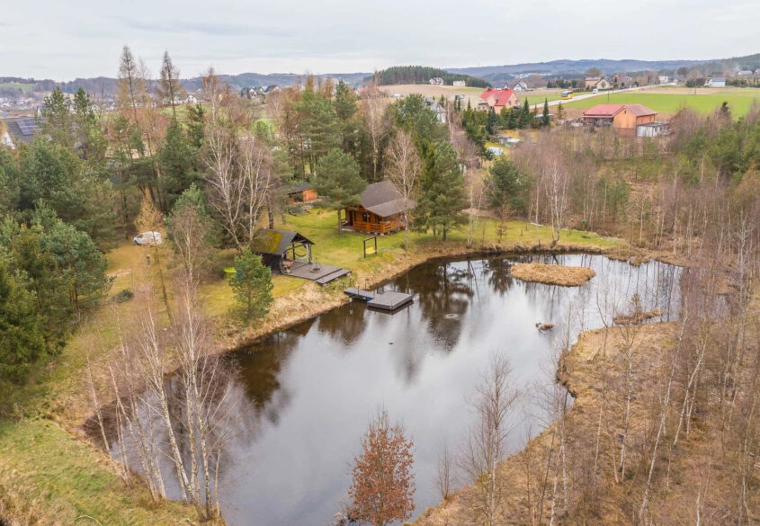 Unikalna działka z całorocznym domkiem