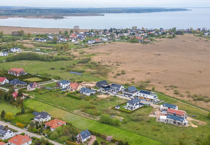 Unikalna działka, 500 metrów od plaży!