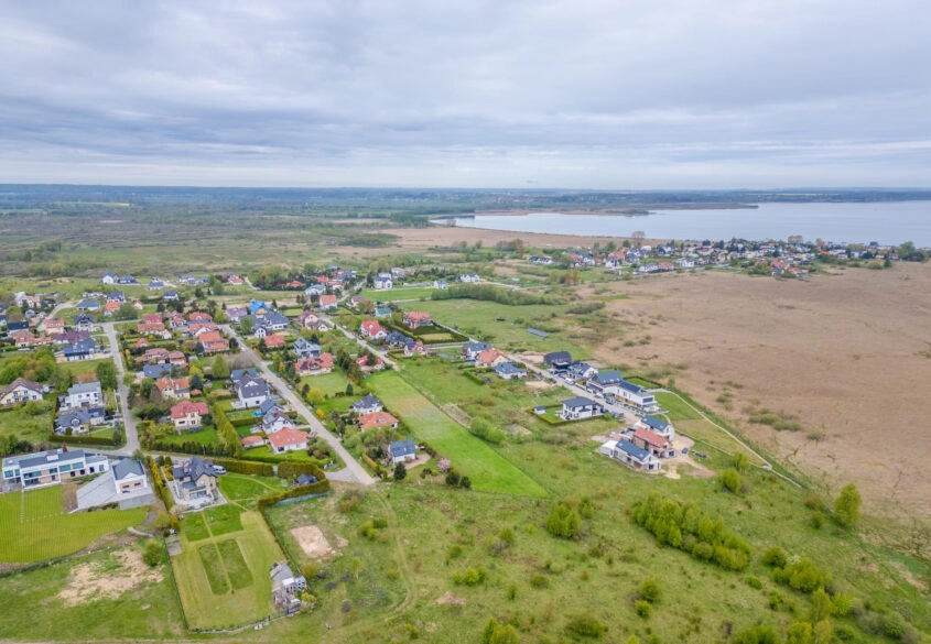 Unikalna działka, 500 metrów od plaży!