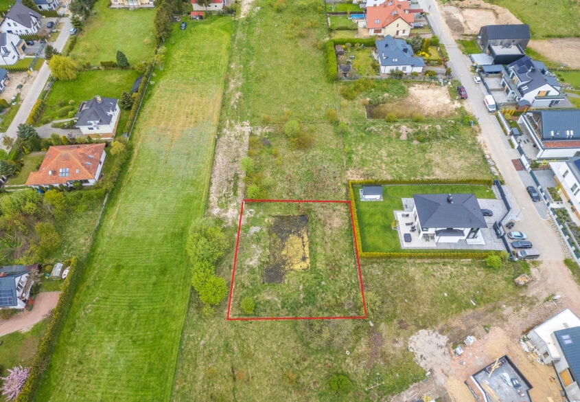 Unikalna działka, 500 metrów od plaży!