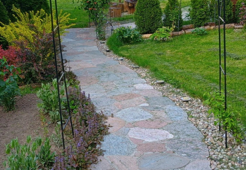 Całoroczny dom w Starej Sikorskiej Hucie