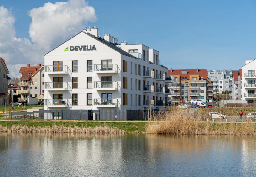 3-pokojowe mieszkanie z balkonem i komórką lokator