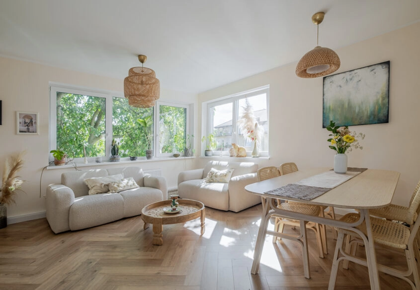 Świetna lokalizacja, 2 mieszkania lub pod usługi