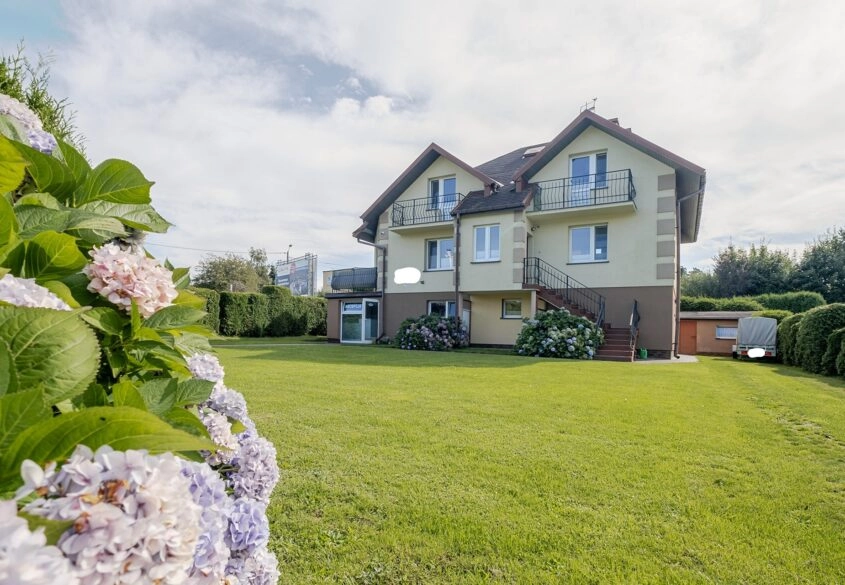 Sprzedam pensjonat - inwestycja