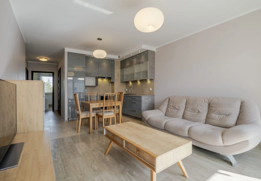 Przestronne 3pok. z dużym balkonem, od południa