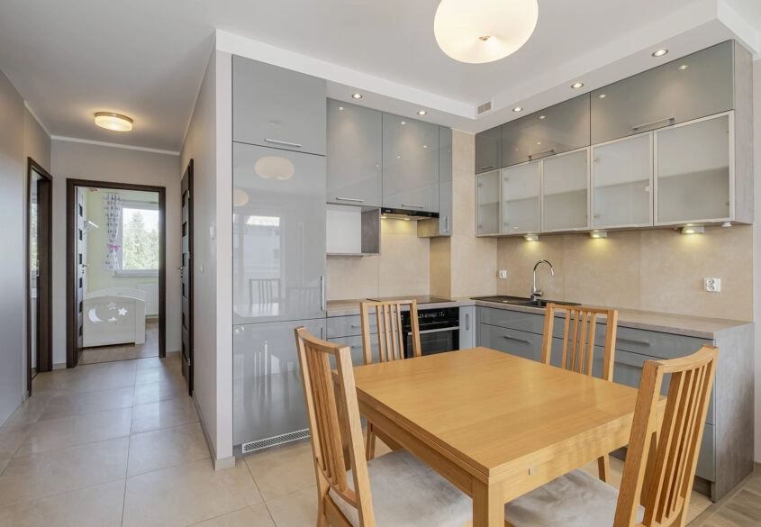 Przestronne 3pok. z dużym balkonem, od południa