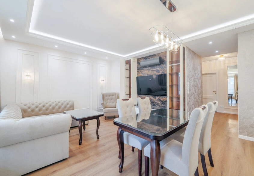 Apartament 4 pokojowy, 2 miejsca w hali