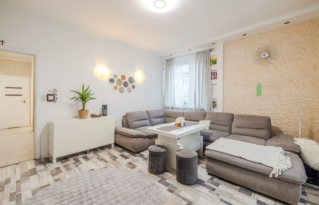 2 pokoje blisko plaży i centrum | Nowy Port