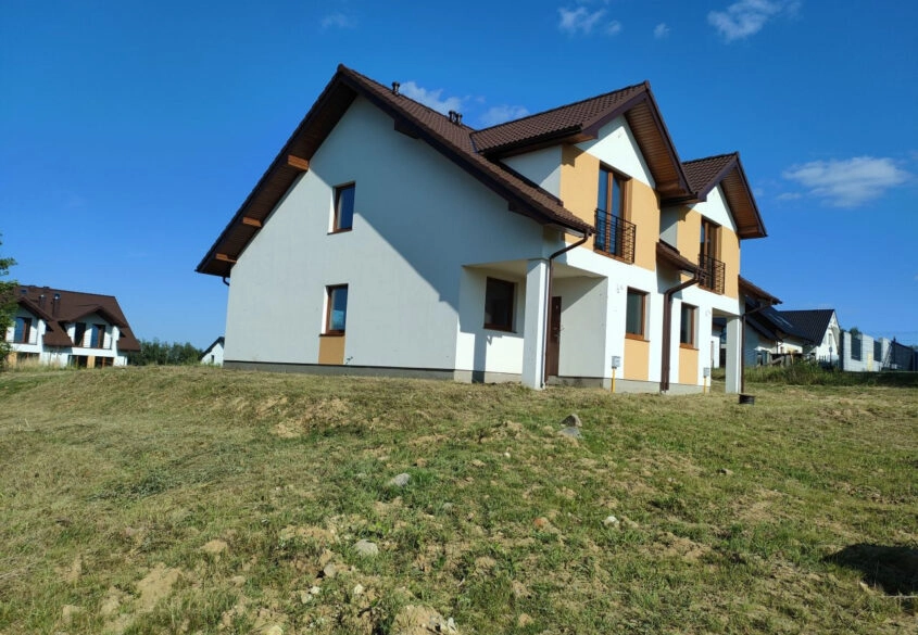 Komfortowy bliźniak nad jeziorem!