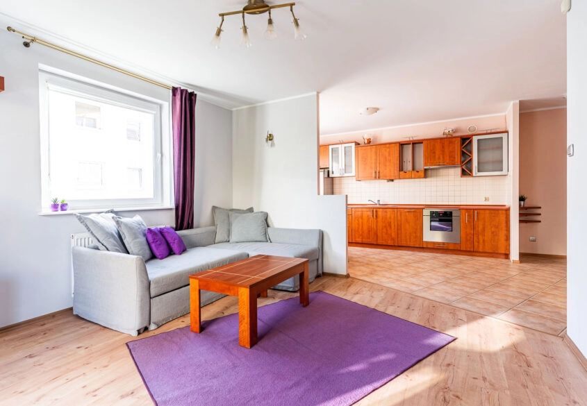 Open space | Duża piwnica | Msc post. | Wyposażone