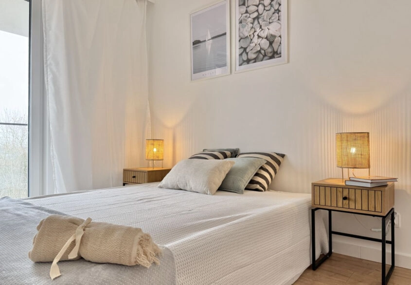 Nowe wykończone mieszkanie bez PCC, garaż