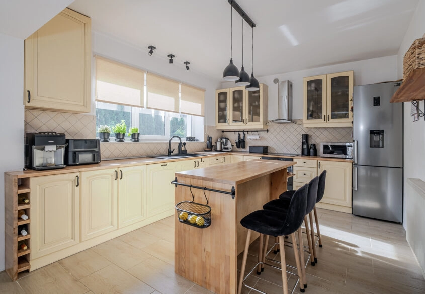 Dom 279 m² z mieszkaniem 47 m² Kosakowo