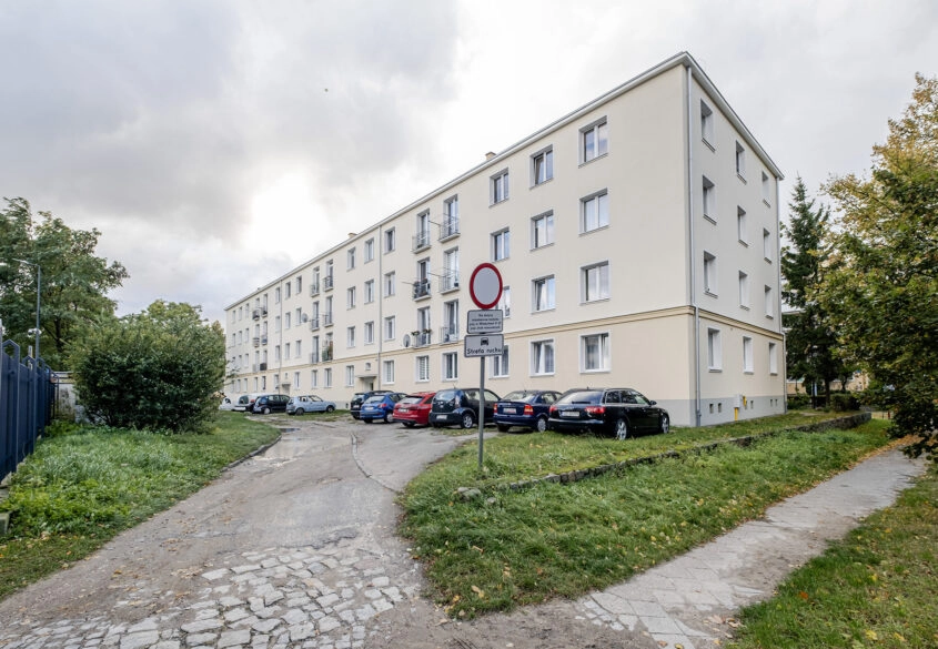 Dwustronne | Ostatnie piętro | Odnowiona kamienica