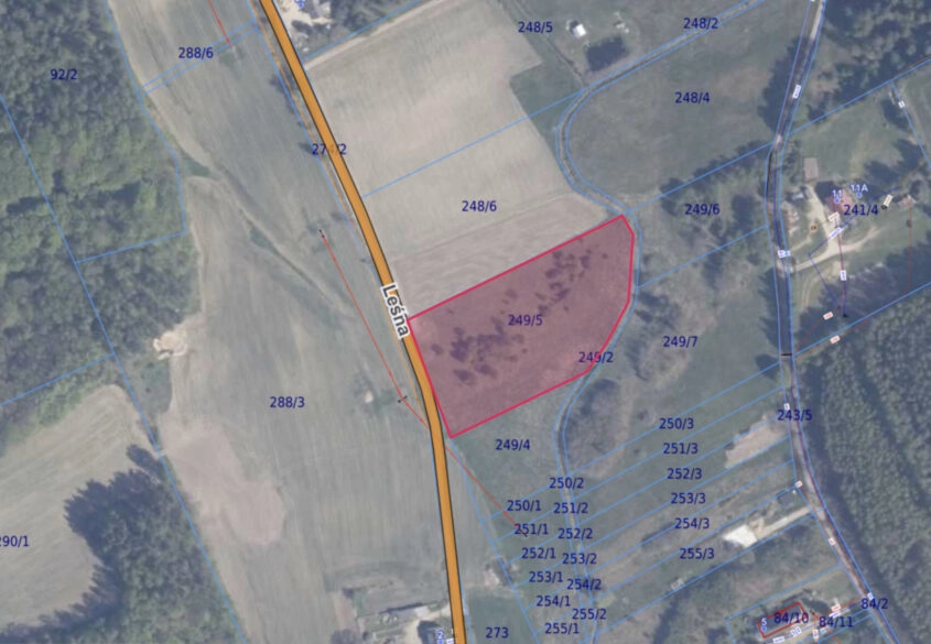 Duża Działka Zagrodowa w Cichej Okolicy!