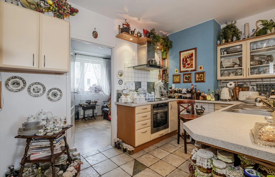 Niedźwiednik- dla rodziny! Dwa poziomy! Hala garaż