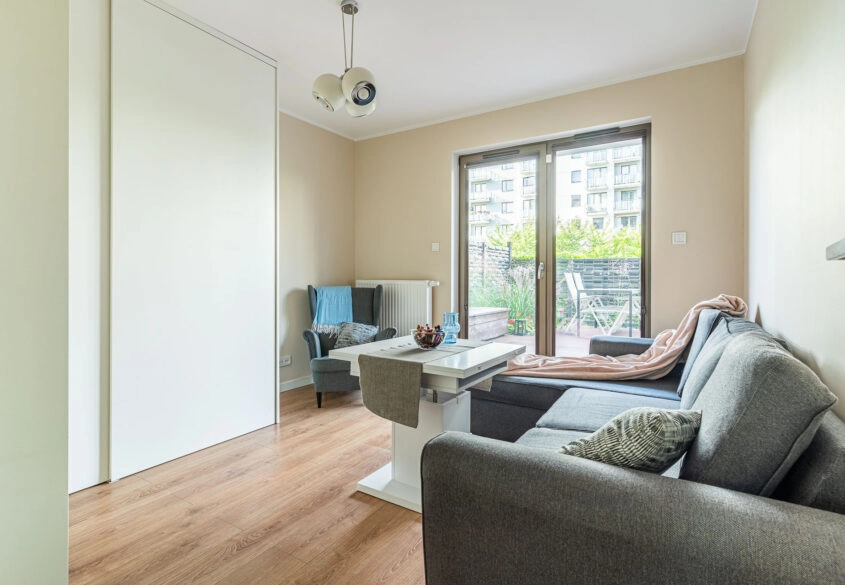 2 pokoje+ ORGÓREK+TARAS + MIEJSCE W HALI