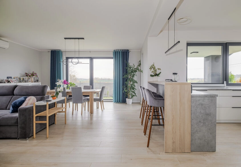 NOWOCZESNY DOM Z POMPĄ CIEPŁA W CHWASZCZYNIE !