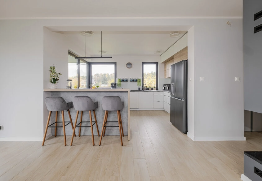 NOWOCZESNY DOM Z POMPĄ CIEPŁA W CHWASZCZYNIE !