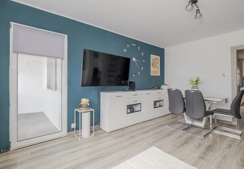 3 pokoje z oddzielną kuchnią gotowe do wprowadzeni