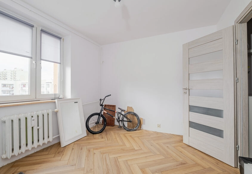 3 pokoje z oddzielną kuchnią gotowe do wprowadzeni