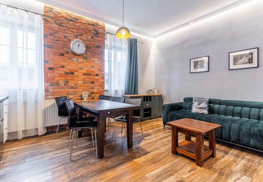 3 pokojowy apartament na Starym Mieście