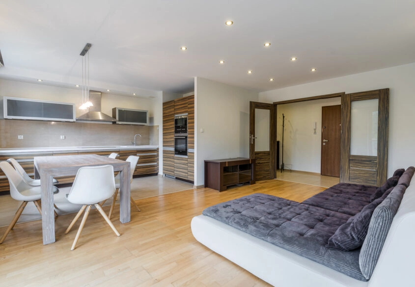 Komfortowe 2pokoje z balkonem i widokiem na zieleń