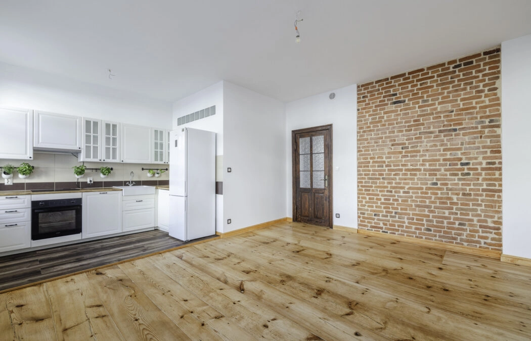 3 pokoje w kamienicy