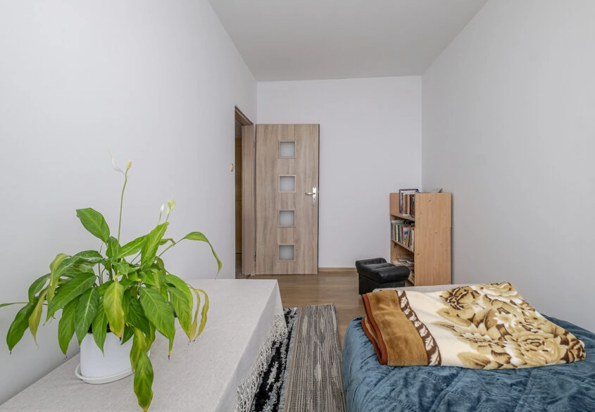 5 pokoi, loggia, piwnica, ostatnie piętro, widoki!