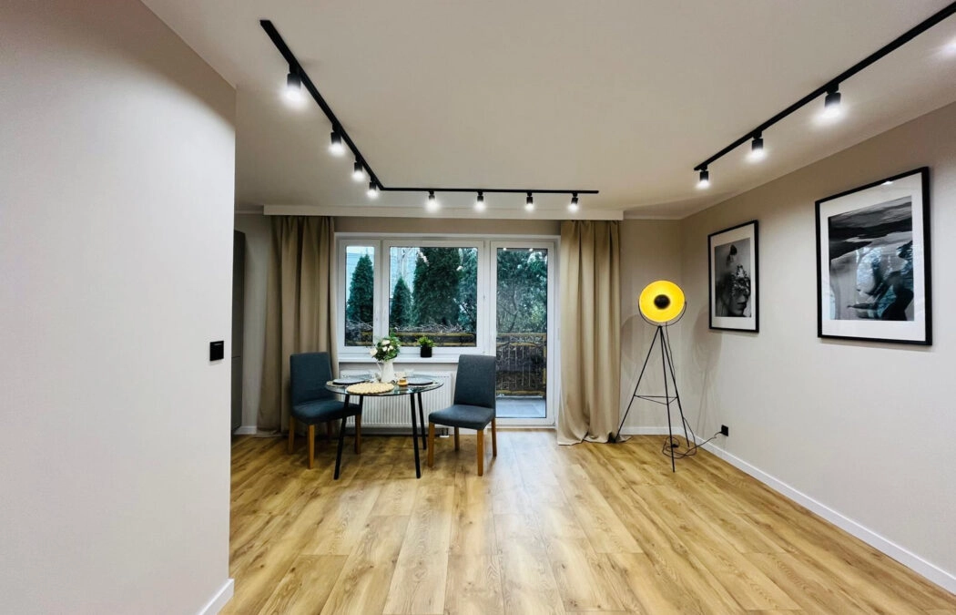 Gdynia 3 pokoje po remoncie niski czynsz