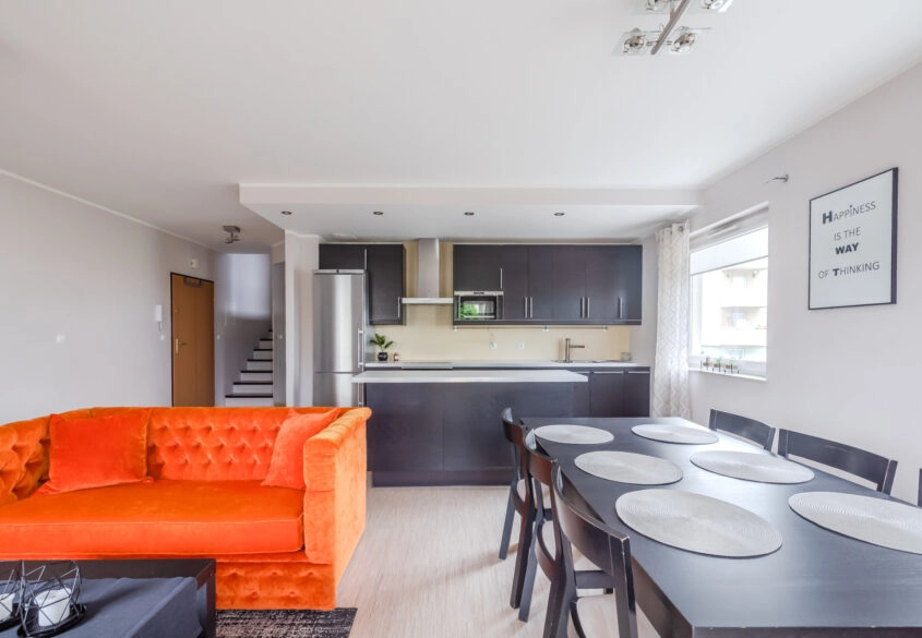 Dwa poziomy! 3 pokoje, balkon, piwnica- od zaraz!