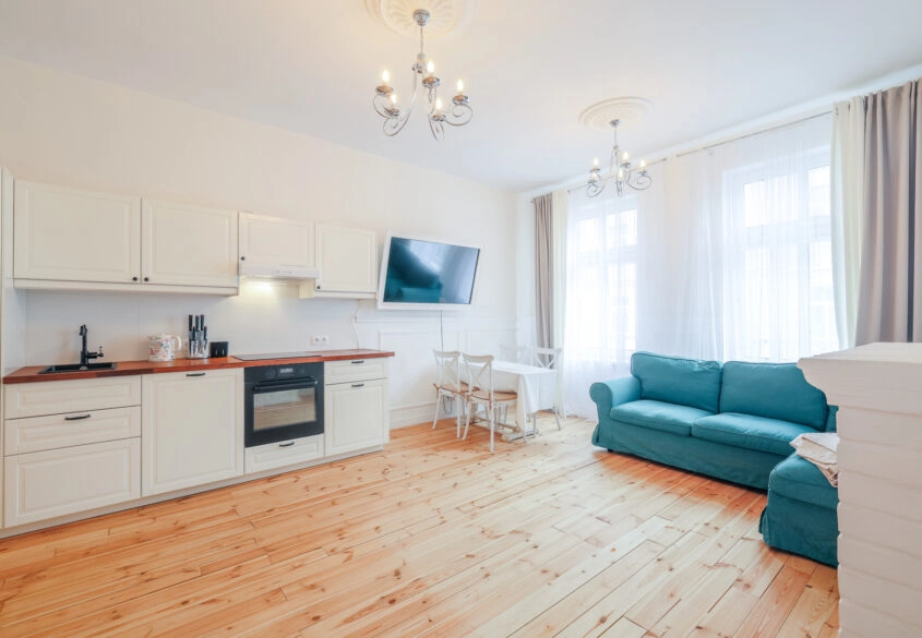 Klimatyczne mieszkanie w kamienicy od zaraz