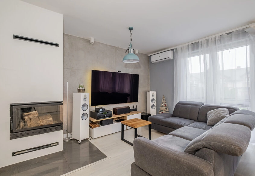 Ogródek 253m2 | Garaż + 2 msc postojowe | 4-5 pok