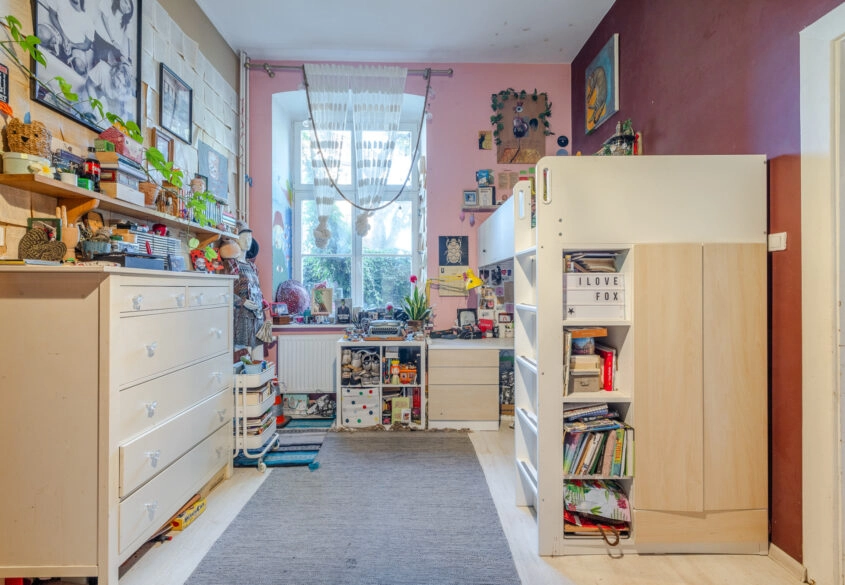 Klimatyczne mieszkanie w kamienicy z ogrodem!