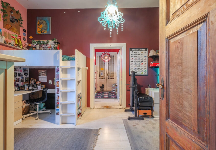 Klimatyczne mieszkanie w kamienicy z ogrodem!