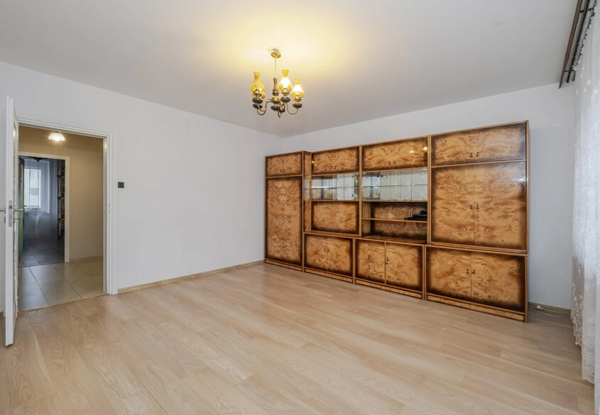 2 POKOJE NA MORENIE/KOMUNIKACJA MIEJSKA/OD ZARAZ