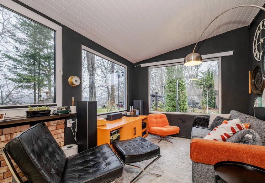 Całoroczne domy z malowniczym widokiem na jezioro!