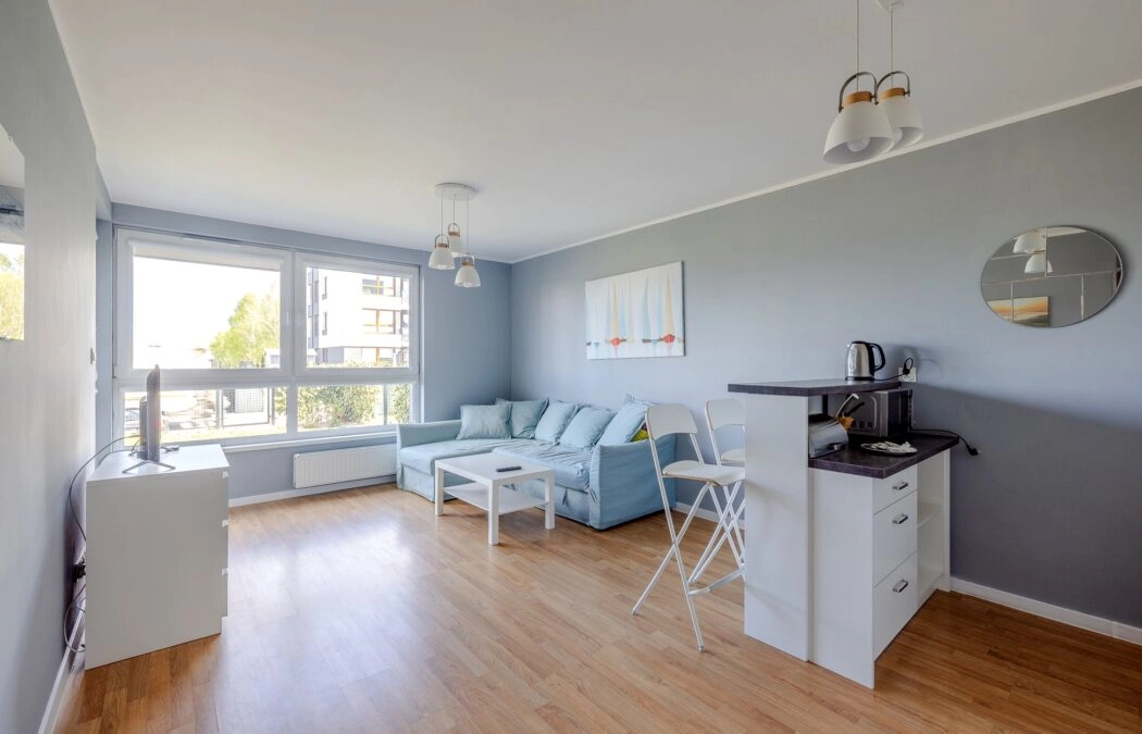 Dwa poziomy/ Balkon/ Ogród/ Miejsce w hali