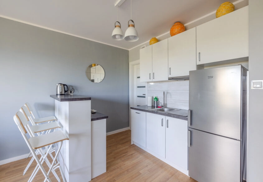 Dwa poziomy/ Balkon/ Ogród/ Miejsce w hali