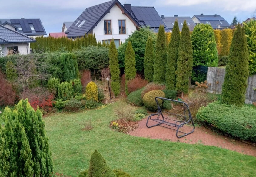 DOM WOLNOSTOJĄCY W MOSTACH