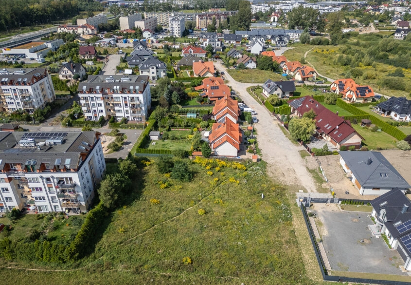 Nowy dom 150 m2, w zabudowie bliźniaczej.