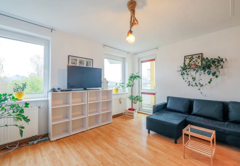 Mieszkanie z dużym balkonem  i widokiem na zieleń